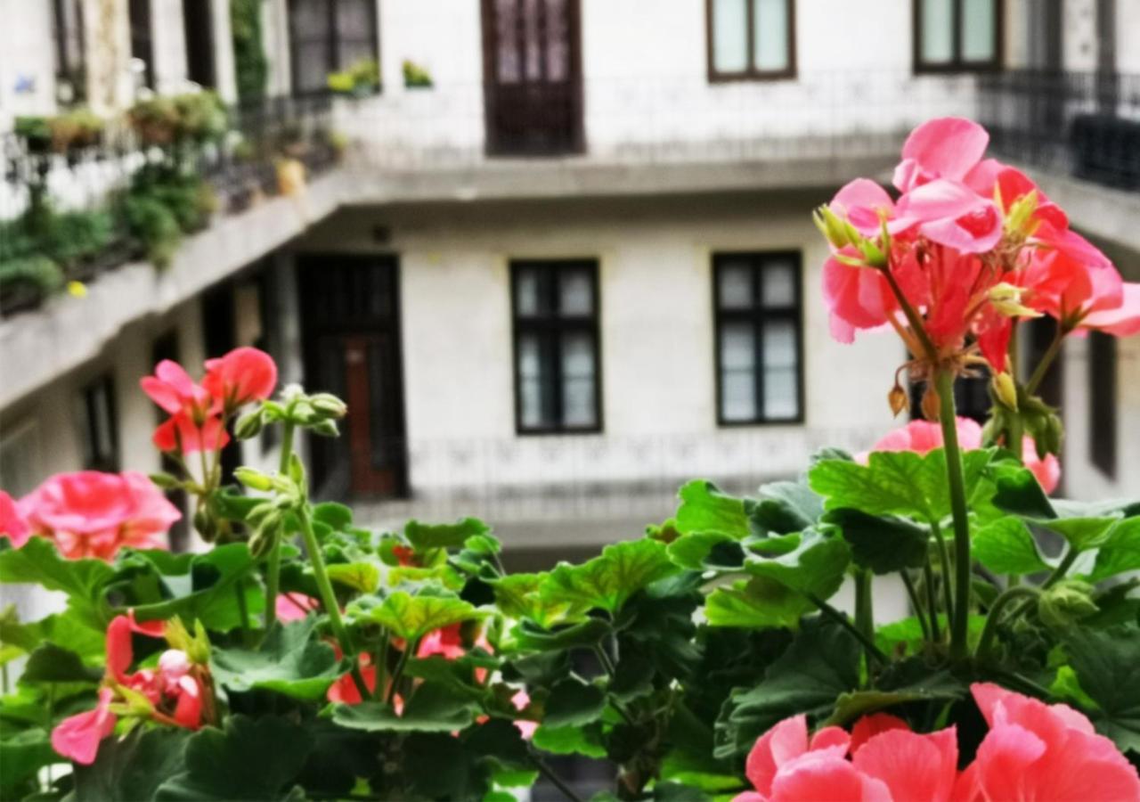 Cozy Design - Near Keleti & Citypark Апартаменти *